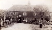 015 pub_fleur_de_lys_c