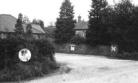 042 winchmore_hill_garage_1970_bcc