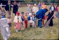 095 fancy_dress2_73
