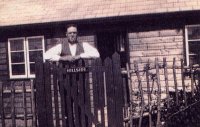 049 Mr Saunders, Hillside, Barracks Hill