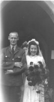 093 22nd June 1946 Coleshill Church; Ralph Britton, Yvonne Rosemary Turner