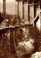 015 Chairmaker's Workshop 1910 (bcc)